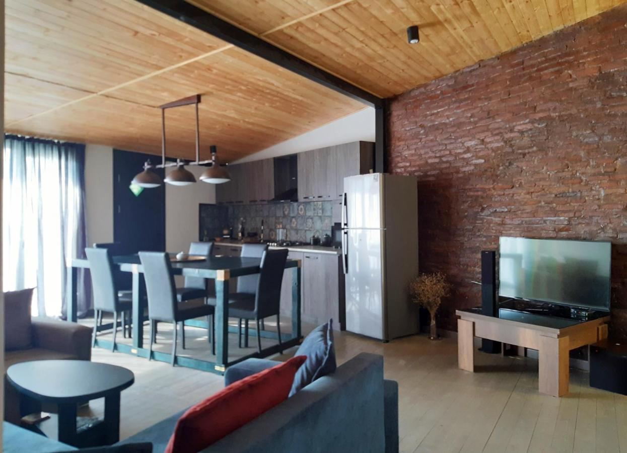 View Apartment Tbilisi Exterior photo